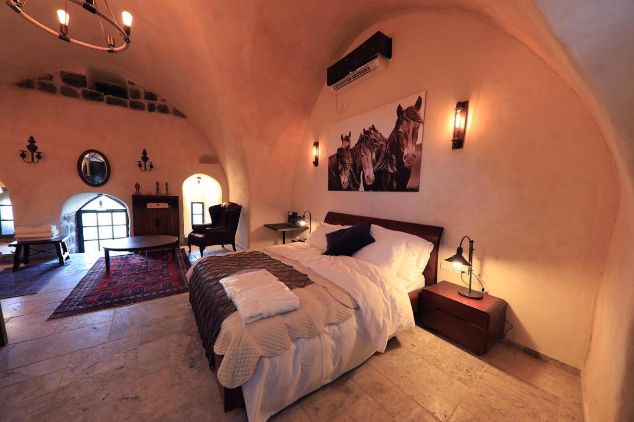 Dona Castle Hotel Tiberias Exterior photo