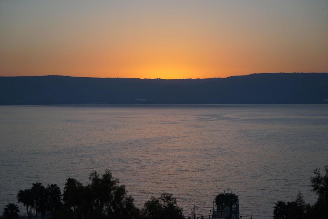 Dona Castle Hotel Tiberias Exterior photo