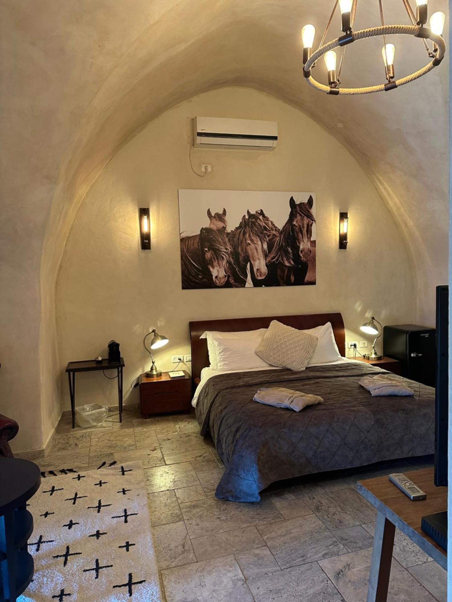 Dona Castle Hotel Tiberias Exterior photo