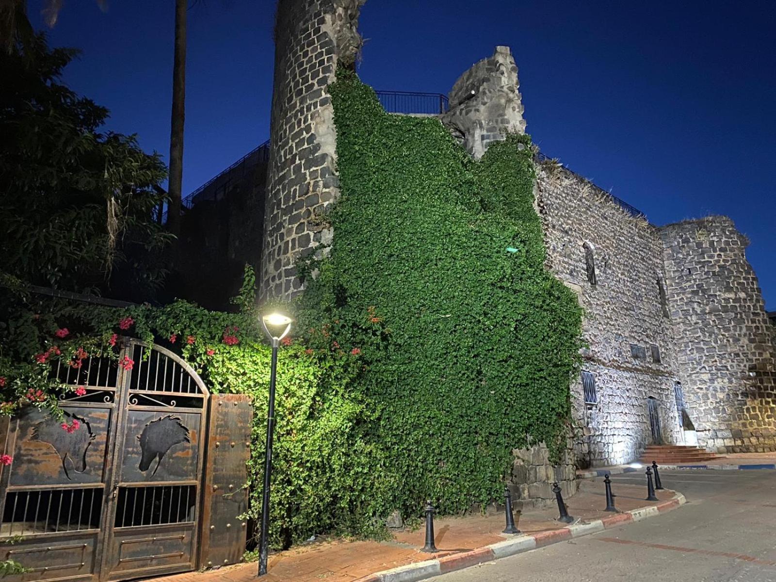 Dona Castle Hotel Tiberias Exterior photo
